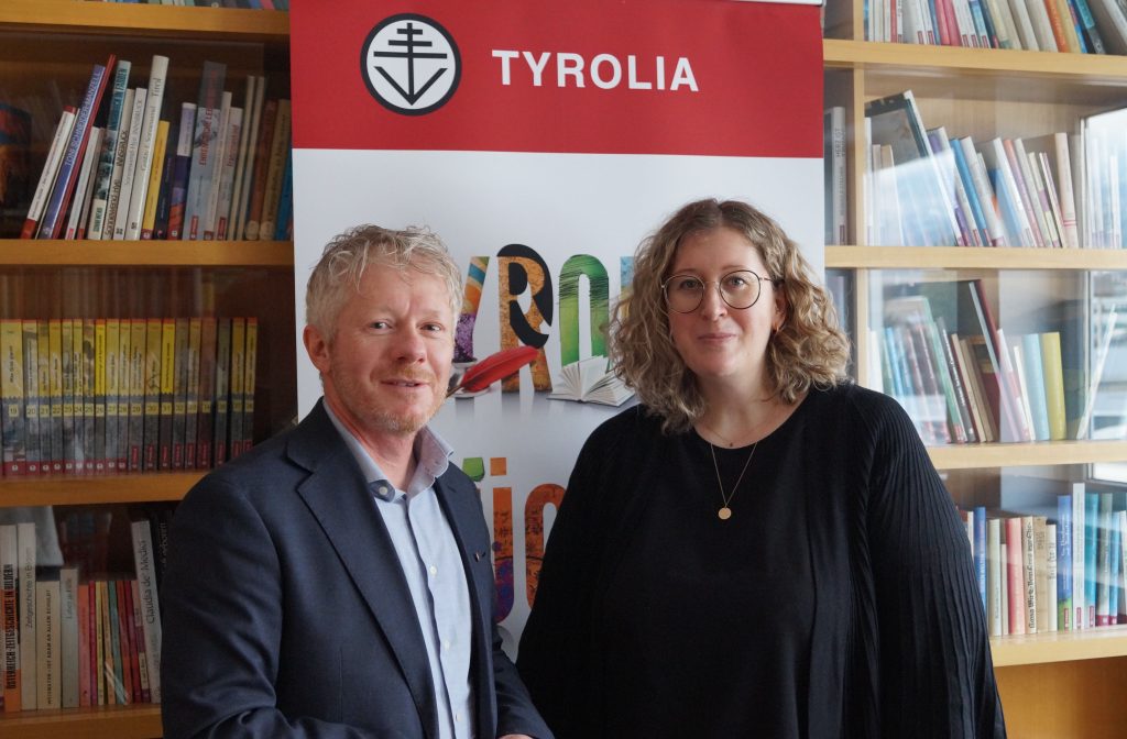 Mit 1. März übernimmt Verena Gruber in Abstimmung mit Stephan Bair (Tyrolia-Vorstand Handel) die Gesamtleitung der Tyrolia-Hauptbuchhandlung in der Maria-Theresien-Straße in Innsbruck. Foto (c) Tyrolia